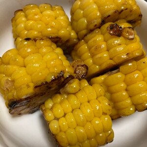 バターしょうゆで☆シャキシャキ焼きとうもろこし